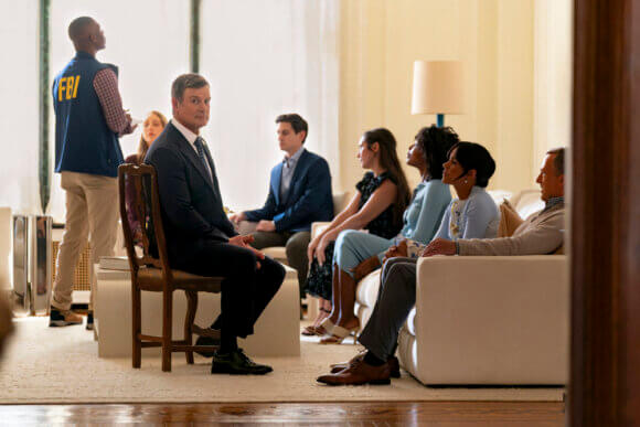 Peter Krause in episode 4